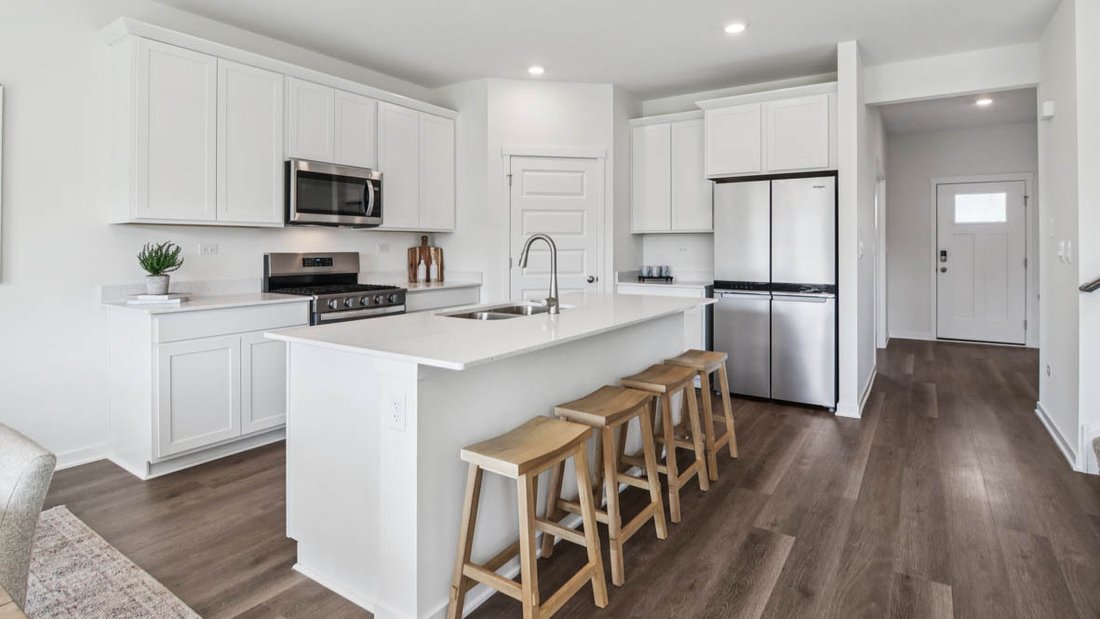 House in Aurora, Illinois, United States 5 - 18350048