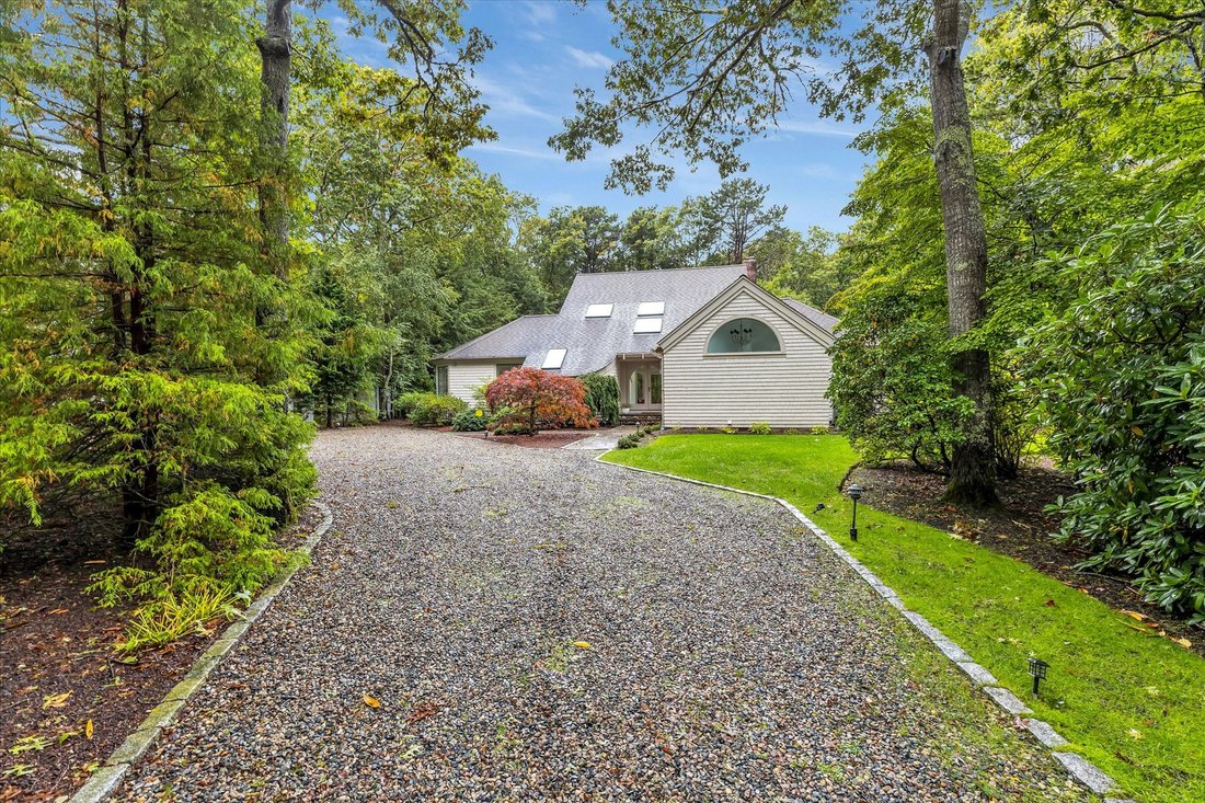 House in Mashpee, Massachusetts, United States 3 - 18350214