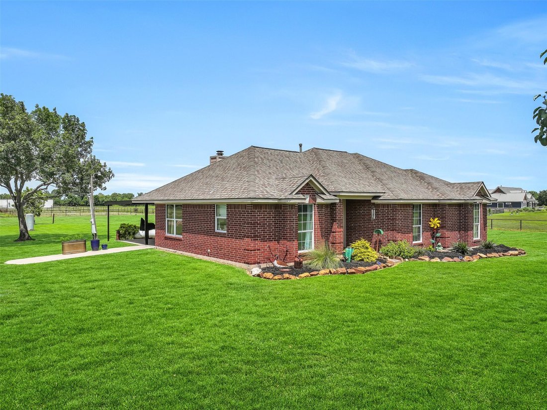 House in Alvin, Texas, United States 3 - 18350265