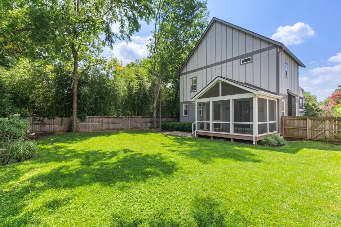 Co Op in Nashville, Tennessee, United States 5 - 18349944
