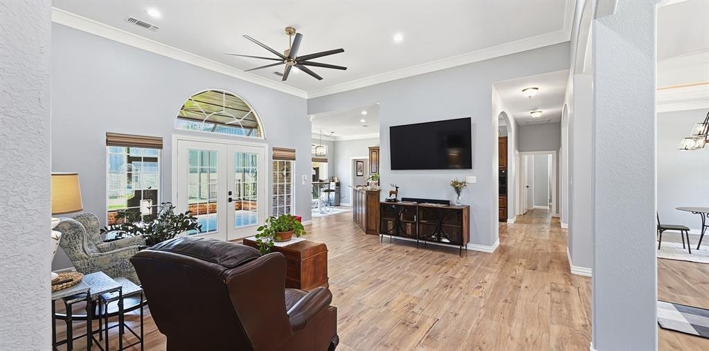 House in Granbury, Texas, United States 5 - 17855774