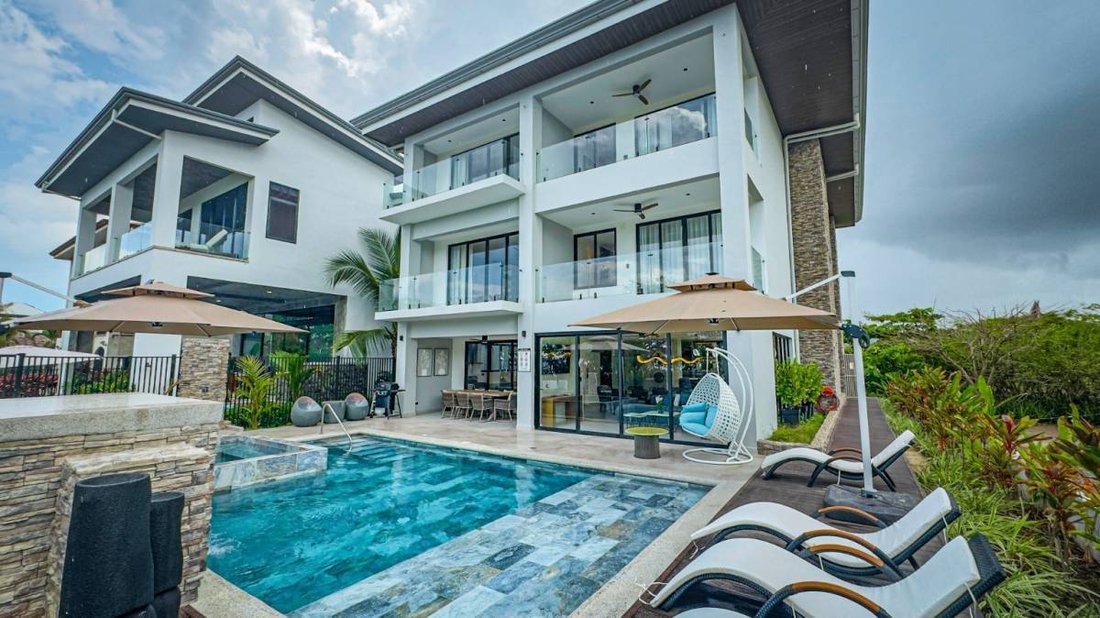 Maison à Playa Hermosa, Puntarenas, Costa Rica 2 - 18349968