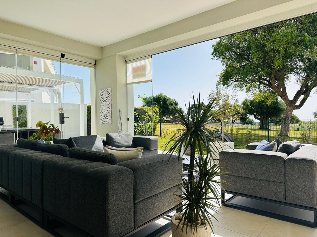 Apartment in Sotogrande, San Roque, Andalusia 5 - 18350398