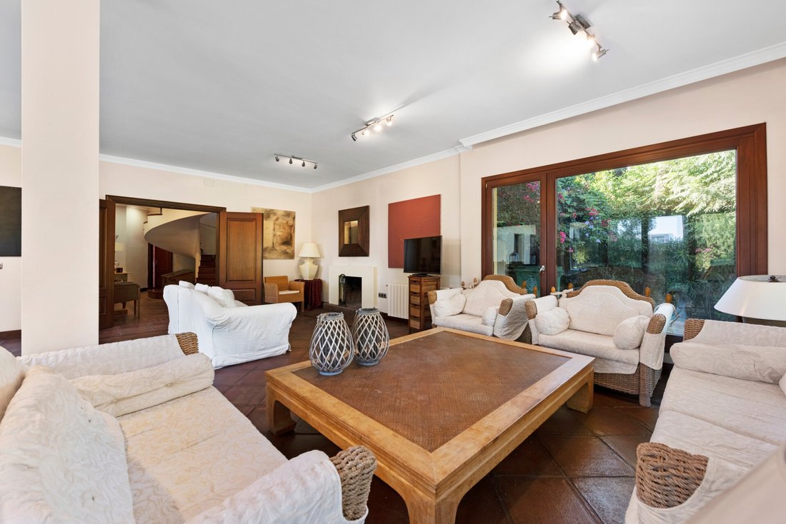 Villa in Sotogrande, San Roque, Andalusia 2 - 11909273