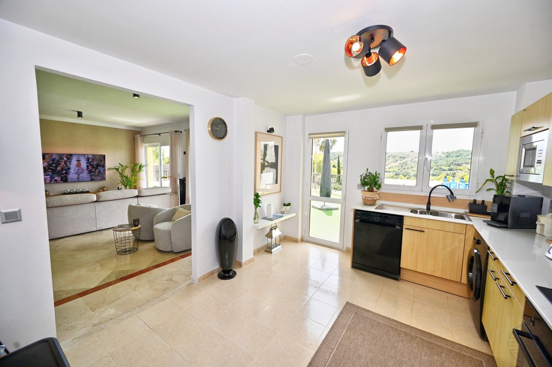 Apartment in Sotogrande, San Roque, Andalusia 3 - 18350300