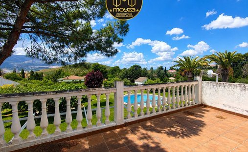 Chalet in Jaen, Andalusia, Spain 1
