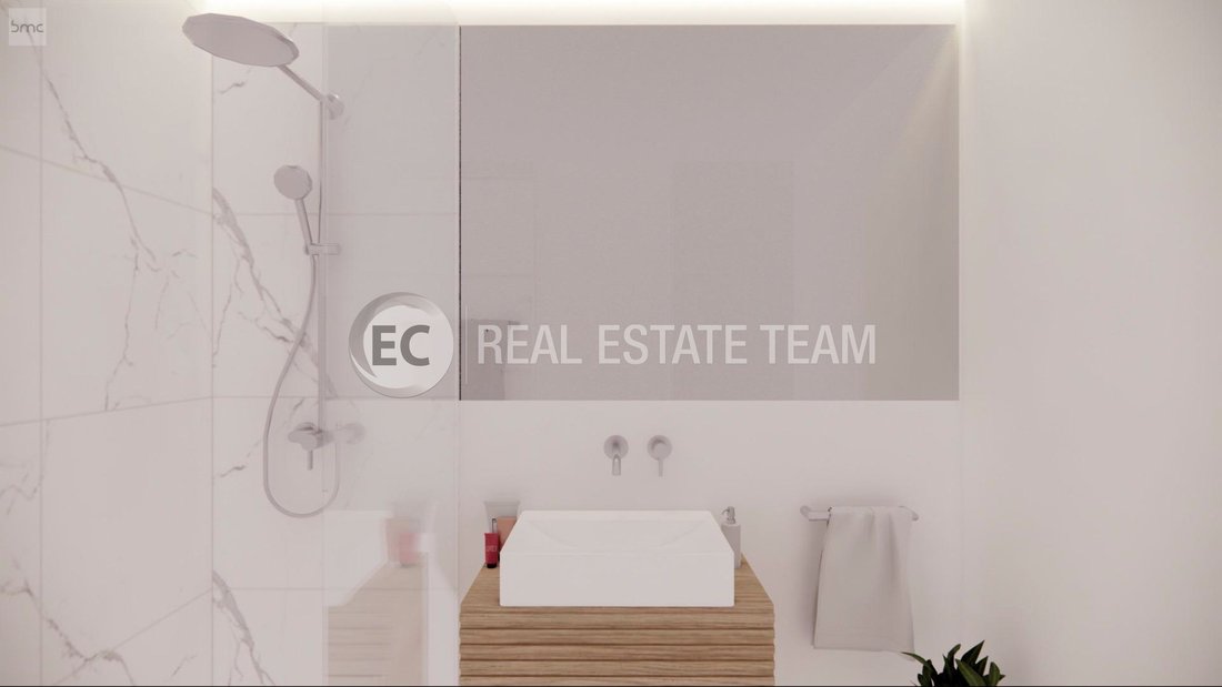 Apartment in Matosinhos e Leca da Palmeira, Porto District, Portugal 2 - 18350352