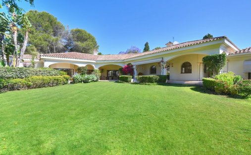 Villa in Sotogrande, San Roque, Andalusia 1