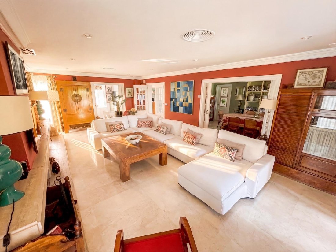 Chalet in Jerez De La Frontera, Andalusia, Spain 1 - 18350375