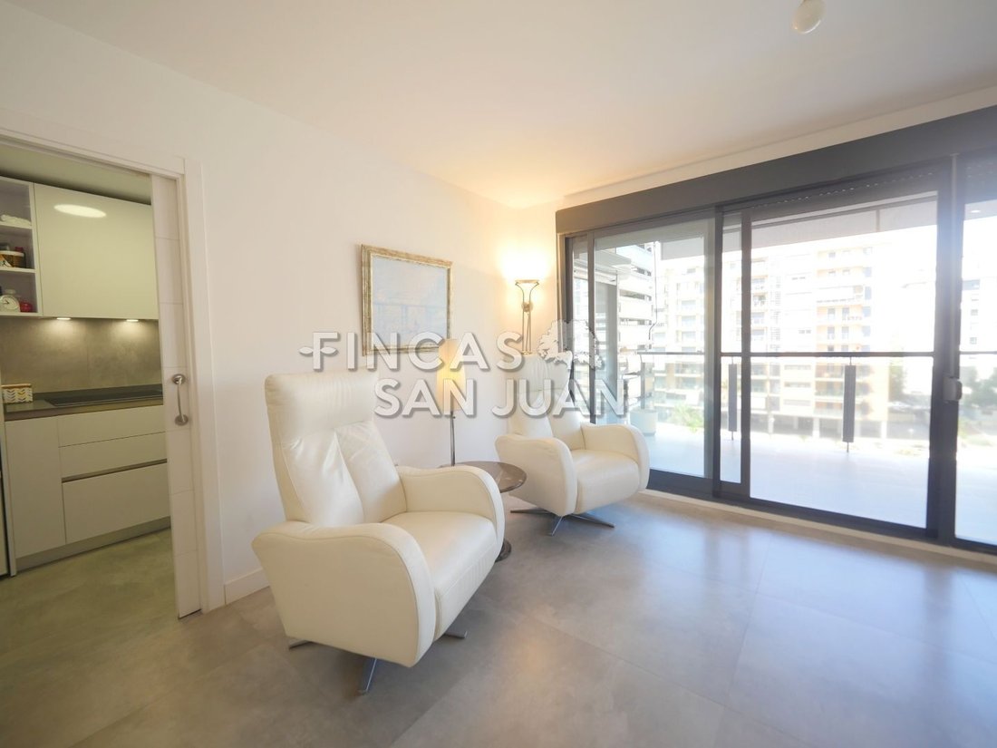 Apartment in Alicante, Valencian Community, Spain 3 - 18350366