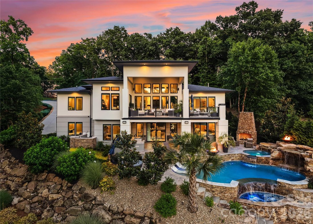 House in Mooresville, North Carolina, United States 1 - 18169753