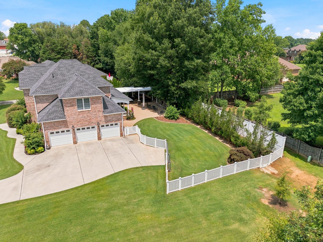 House in Athens, Alabama, United States 3 - 18350213