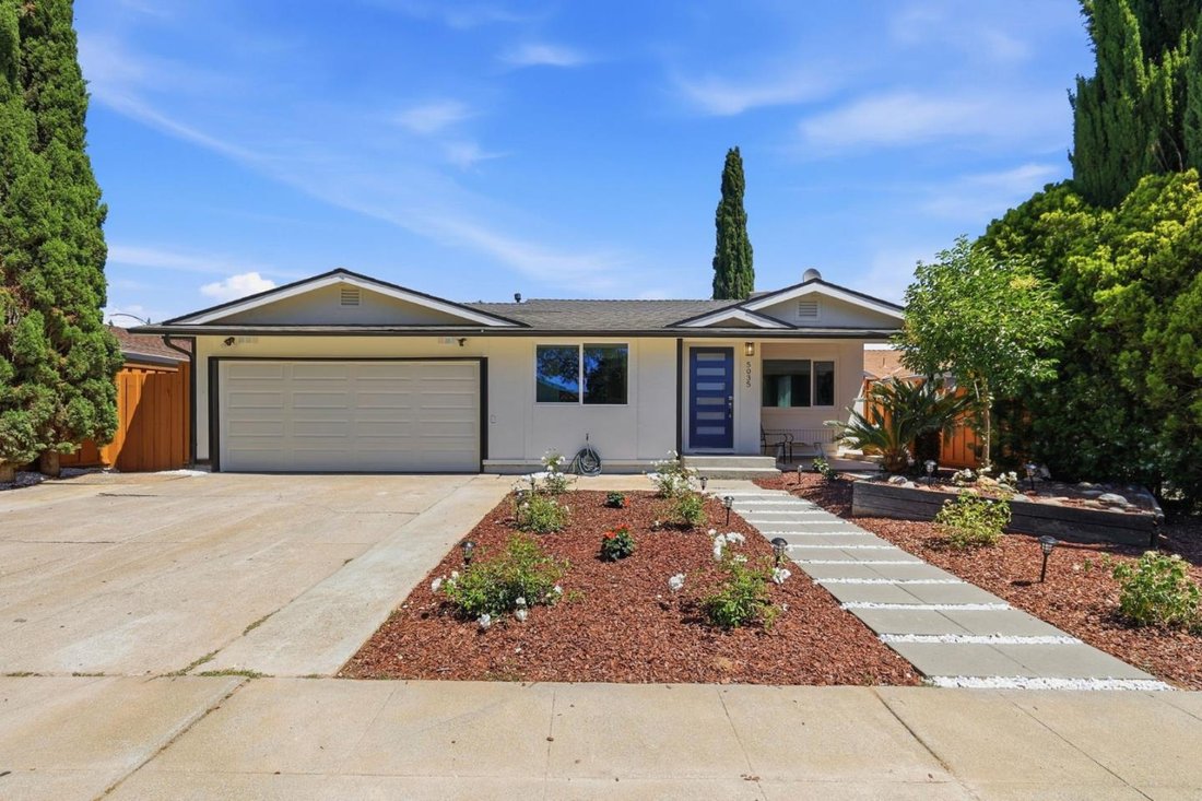 House in Saratoga, California, United States 1 - 18350334