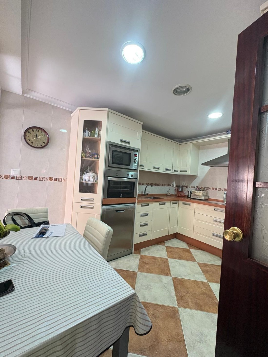 Apartment in Cadiz, Andalusia, Spain 2 - 18350413