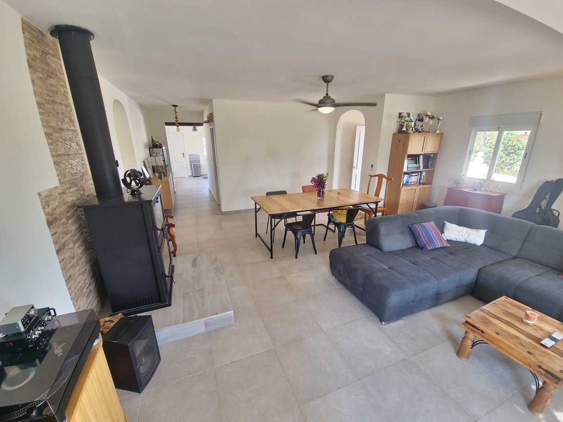 Townhouse in Busot, Valencian Community, Spain 4 - 18350424