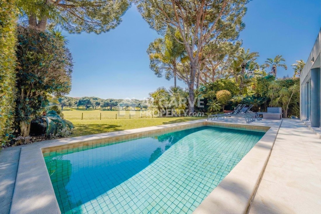 Villa in Vilamoura, Quarteira, Algarve 1 - 18350403