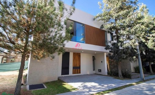 House in Zapopan, Jalisco, Mexico 1