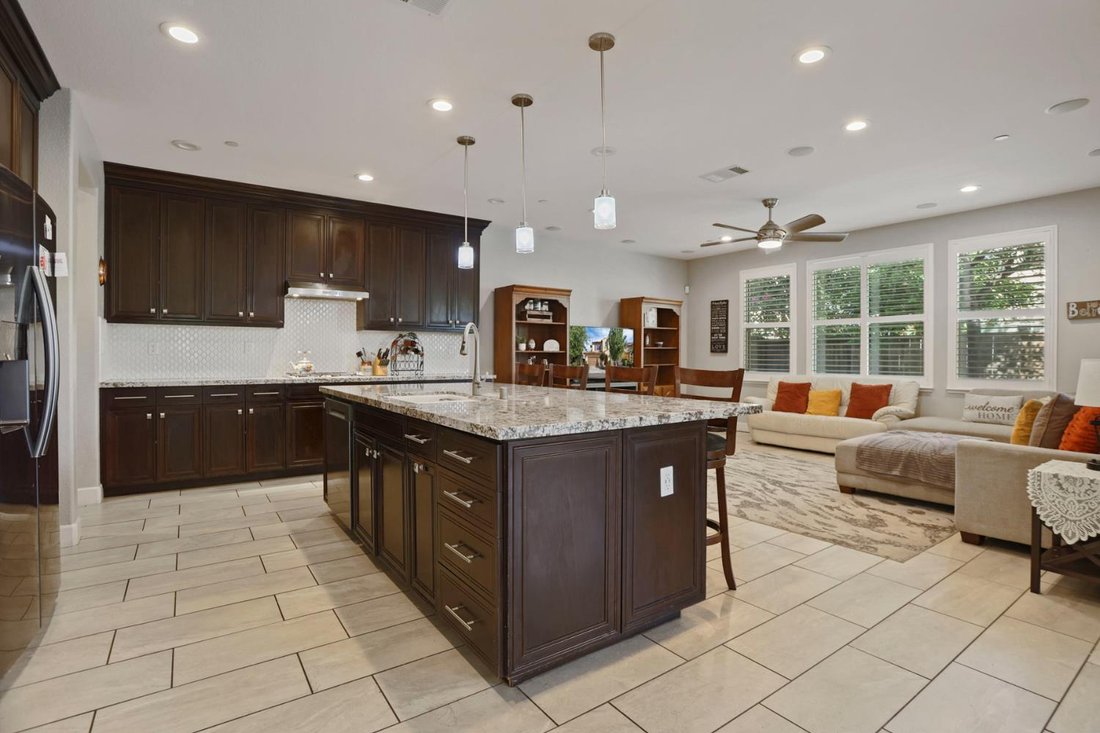 House in Lodi, California, United States 2 - 18350465