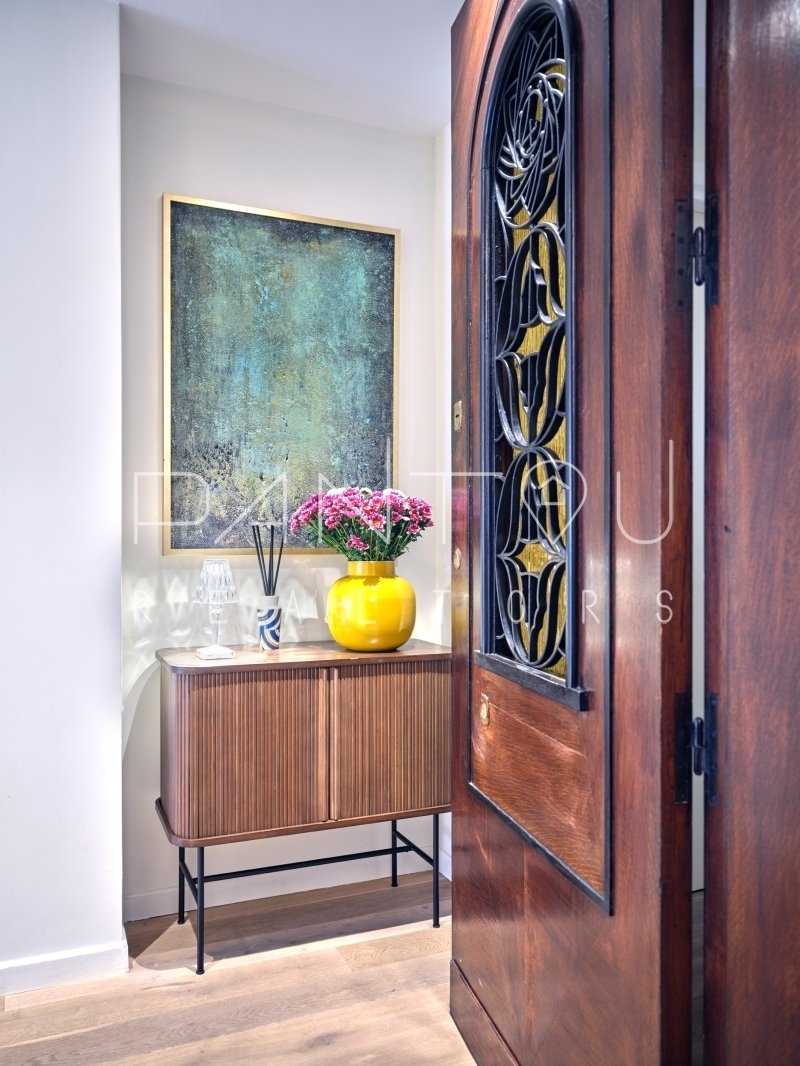 Apartment in Sunoikia Kolonakiou, 1st District of Athens, Athens 5 - 18350367