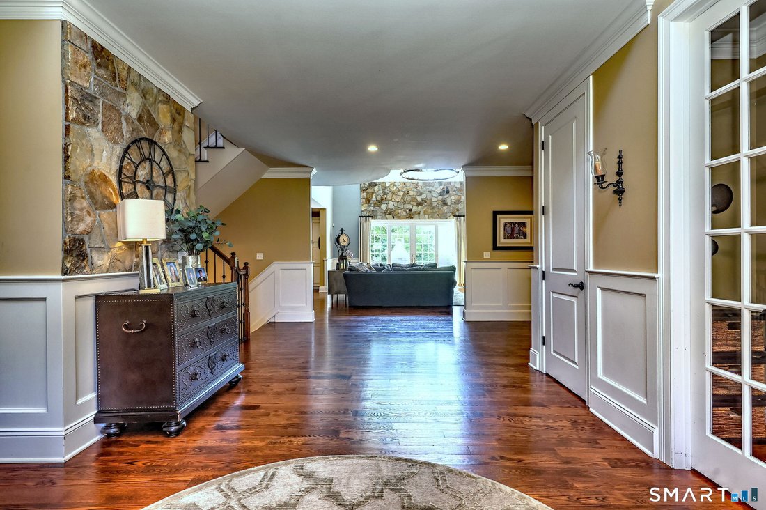 House in Orange, Connecticut, United States 4 - 18350339