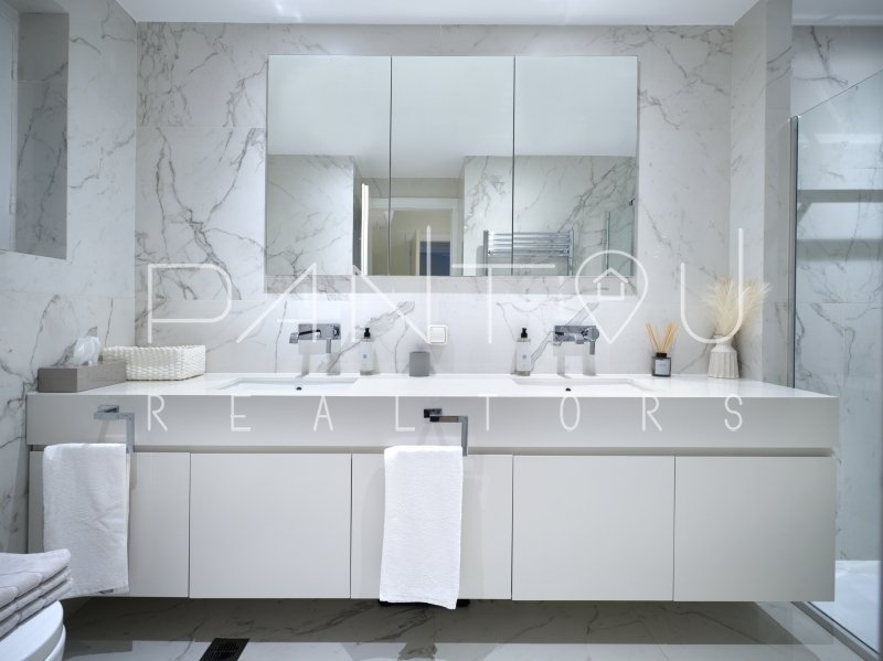 Apartment in Sunoikia Kolonakiou, 1st District of Athens, Athens 3 - 18350367