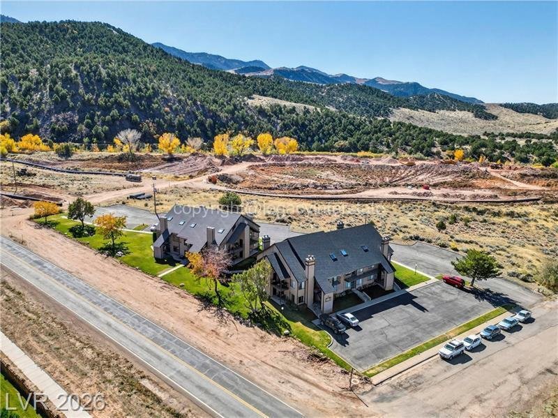 Parowan, Utah, United States 4 - 18350302