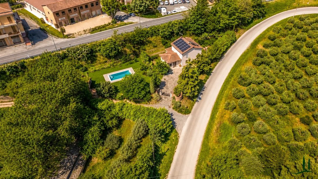 Villa in Montepulciano, Tuscany, Italy 1 - 18350350