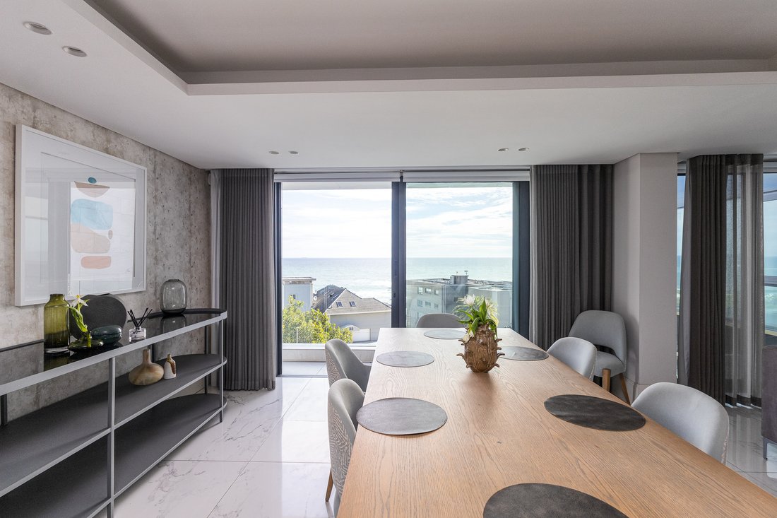 Apartment in Bantry Bay, Cape Town, South Africa 3 - 18350476
