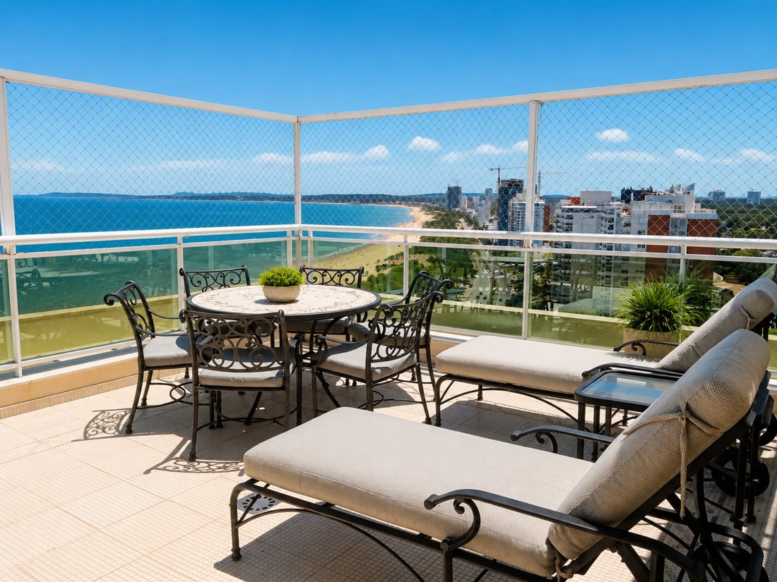 Penthouse in Punta del Este, Maldonado Department, Uruguay 1 - 18350455