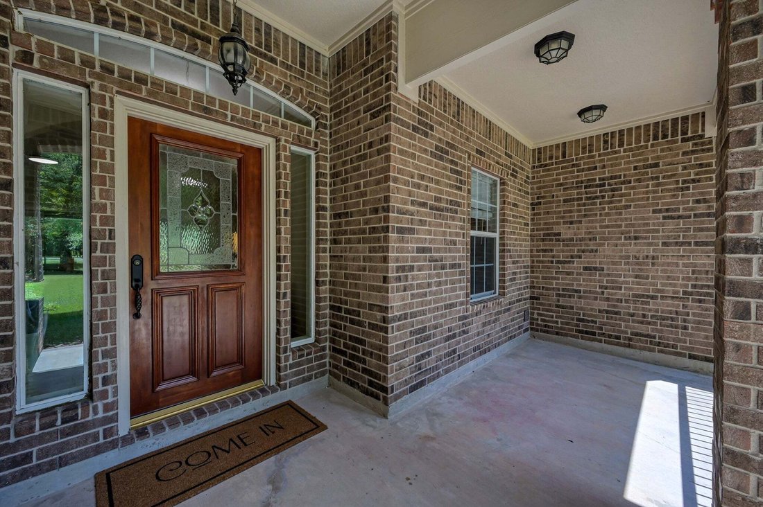 House in Magnolia, Texas, United States 3 - 18350501