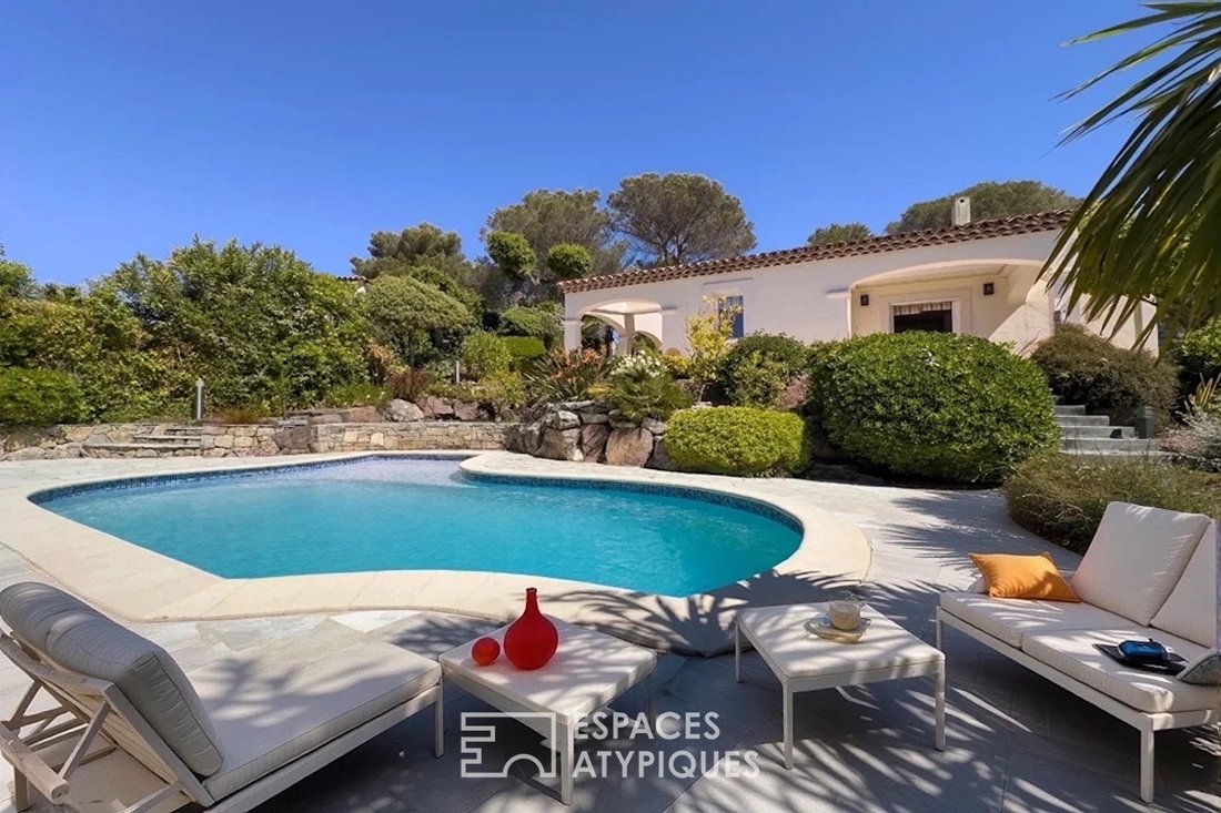 Villa in Le Dramont-Agay-Anthéor-Le Trayas, Saint-Raphaël, France 1 - 18350690