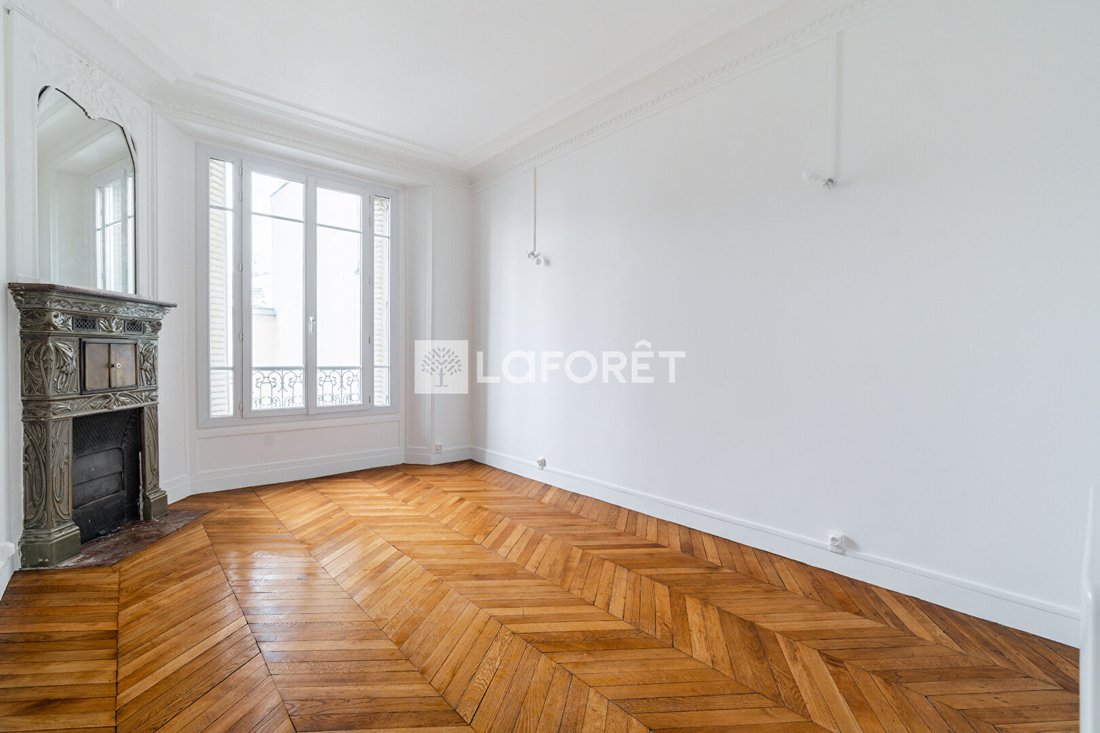 Apartment in La Fourche-Guy Môquet, Paris 17e Arrondissement, Paris 5 - 18350587