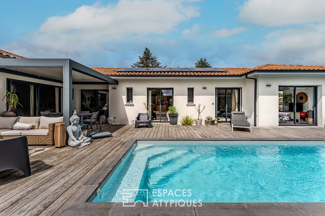 Villa in Biscarrosse, Nouvelle-Aquitaine, France 1 - 18350669