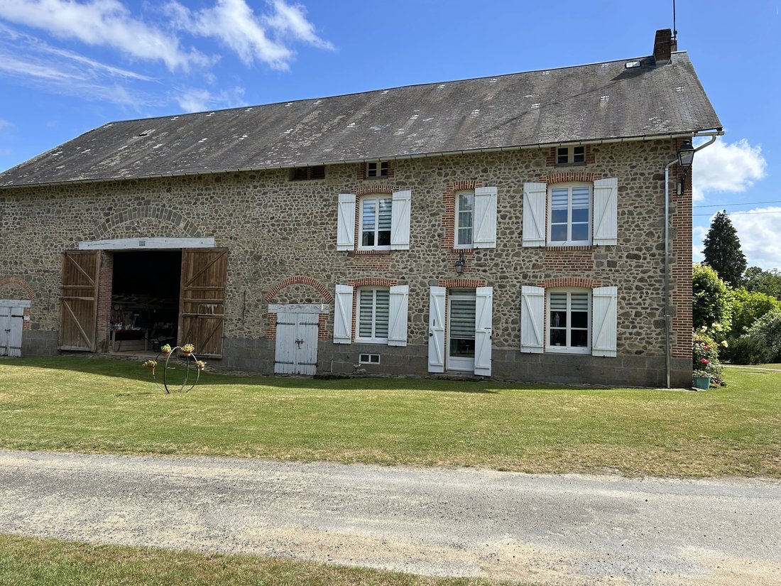 House in Le Grand-Bourg, Nouvelle-Aquitaine, France 2 - 18355584