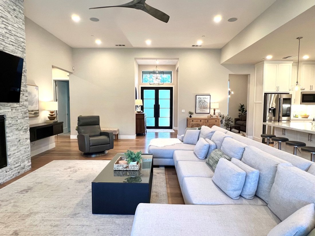 Auburn, California, United States 2 - 18356735