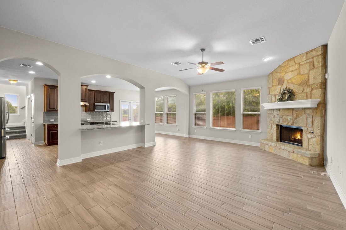 House in Pflugerville, Texas, United States 5 - 18353595