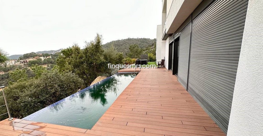 Villa in Lloret de Mar, Catalonia, Spain 2 - 18354724