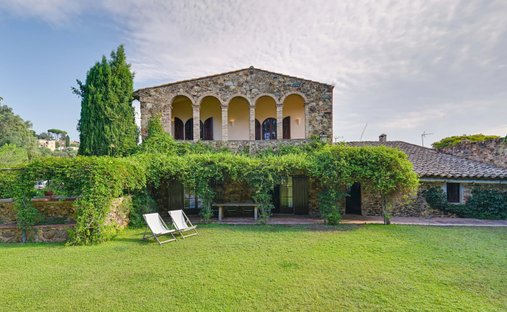 Country House in Mont-ras, Catalonia, Spain 1