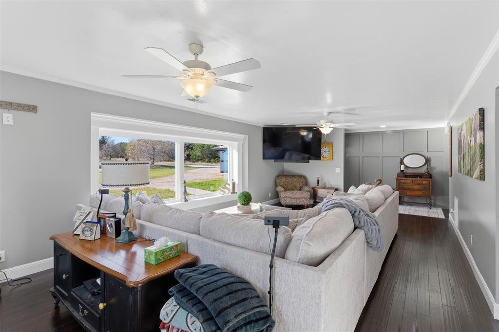 House in Lometa, Texas, United States 5 - 18355196
