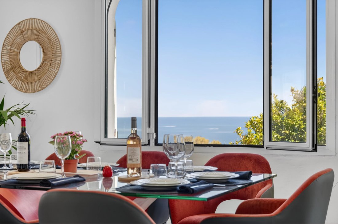 Villa in Èze, Provence-Alpes-Côte d'Azur, France 4 - 17984357
