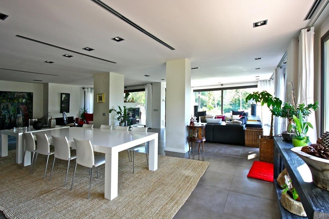 Chalet in Girona, Catalonia, Spain 5 - 18352323