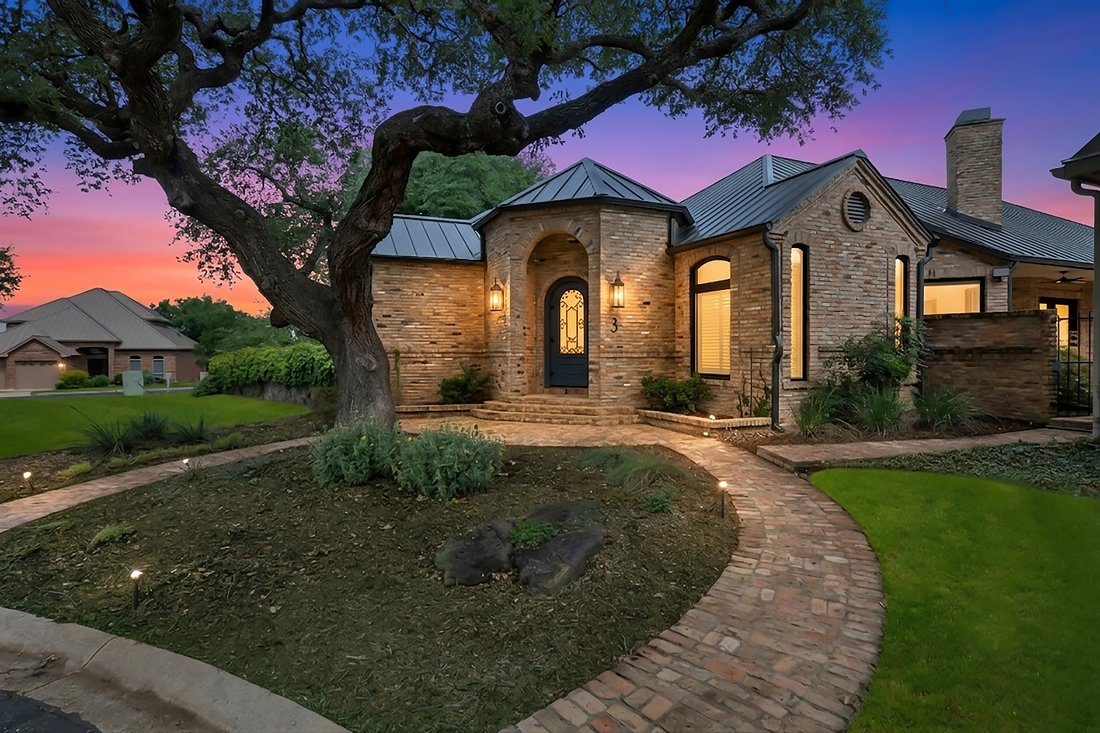 House in San Antonio, Texas, United States 1 - 18350787