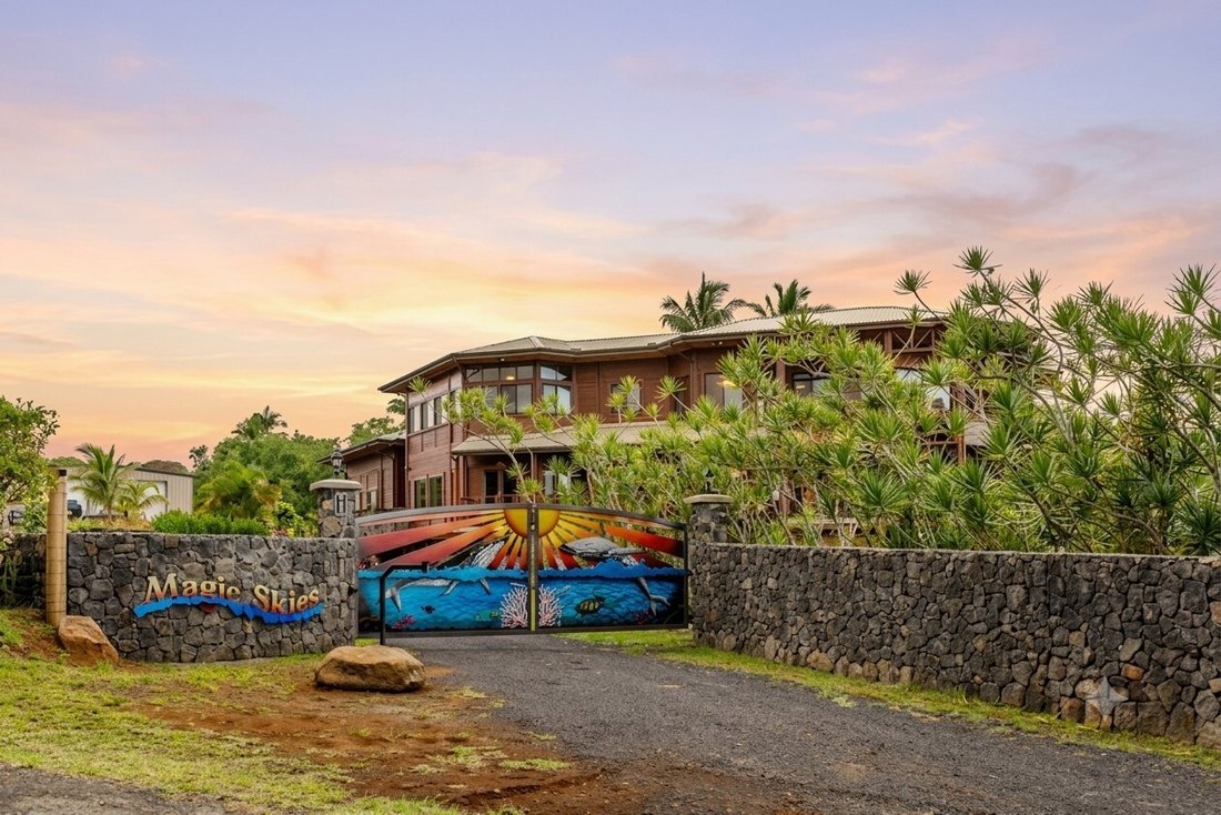 House in Hilo, Hawaii, United States 1 - 18354220