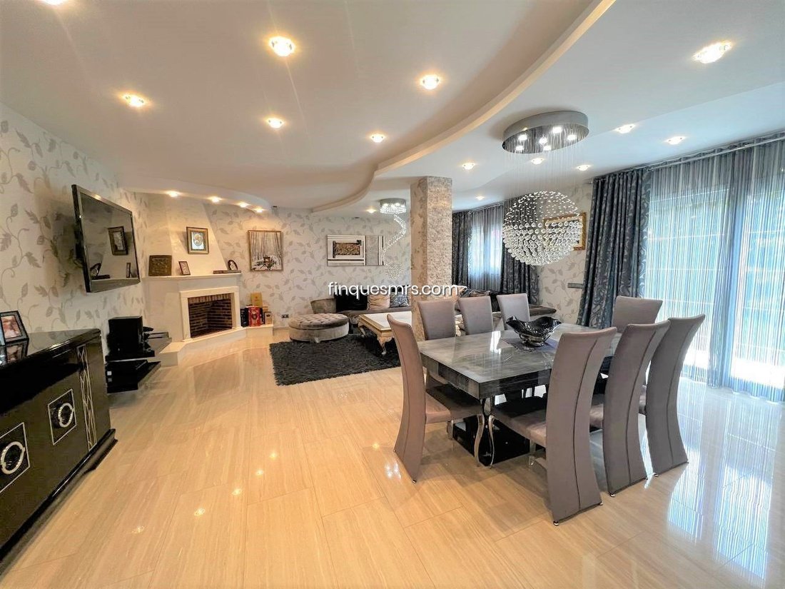 Villa in Lloret de Mar, Catalonia, Spain 4 - 18354905