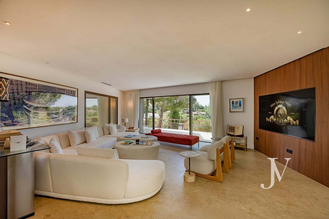 Villa in Fuencarral-El Pardo, Madrid, Spanien 5 - 18355802
