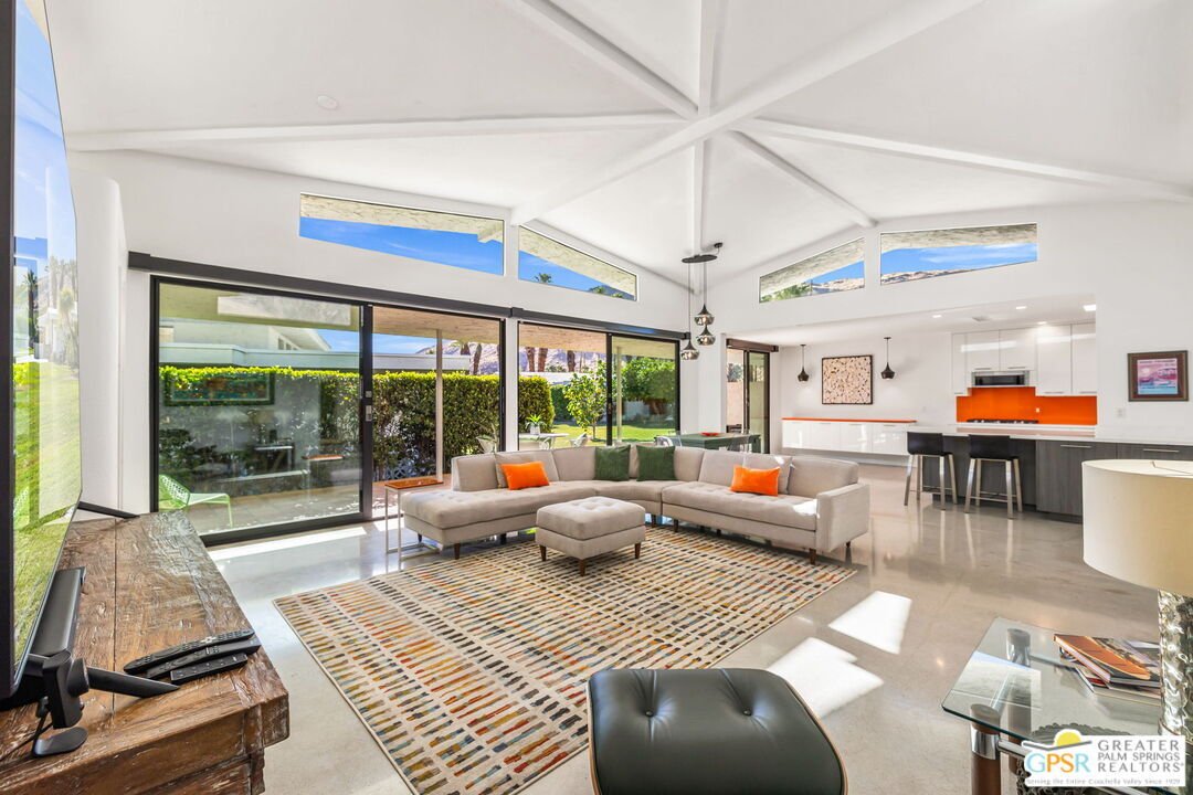 Condo in Palm Springs, California, United States 1 - 18353798