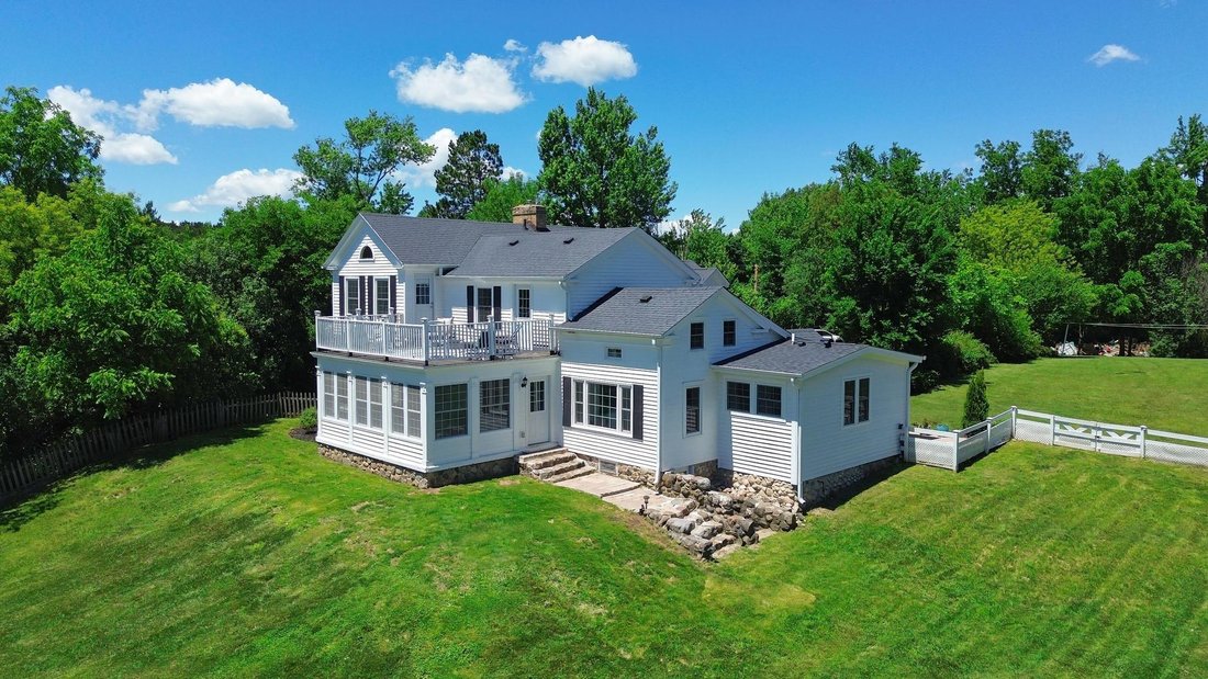 House in Woodstock, Illinois, United States 2 - 18354662