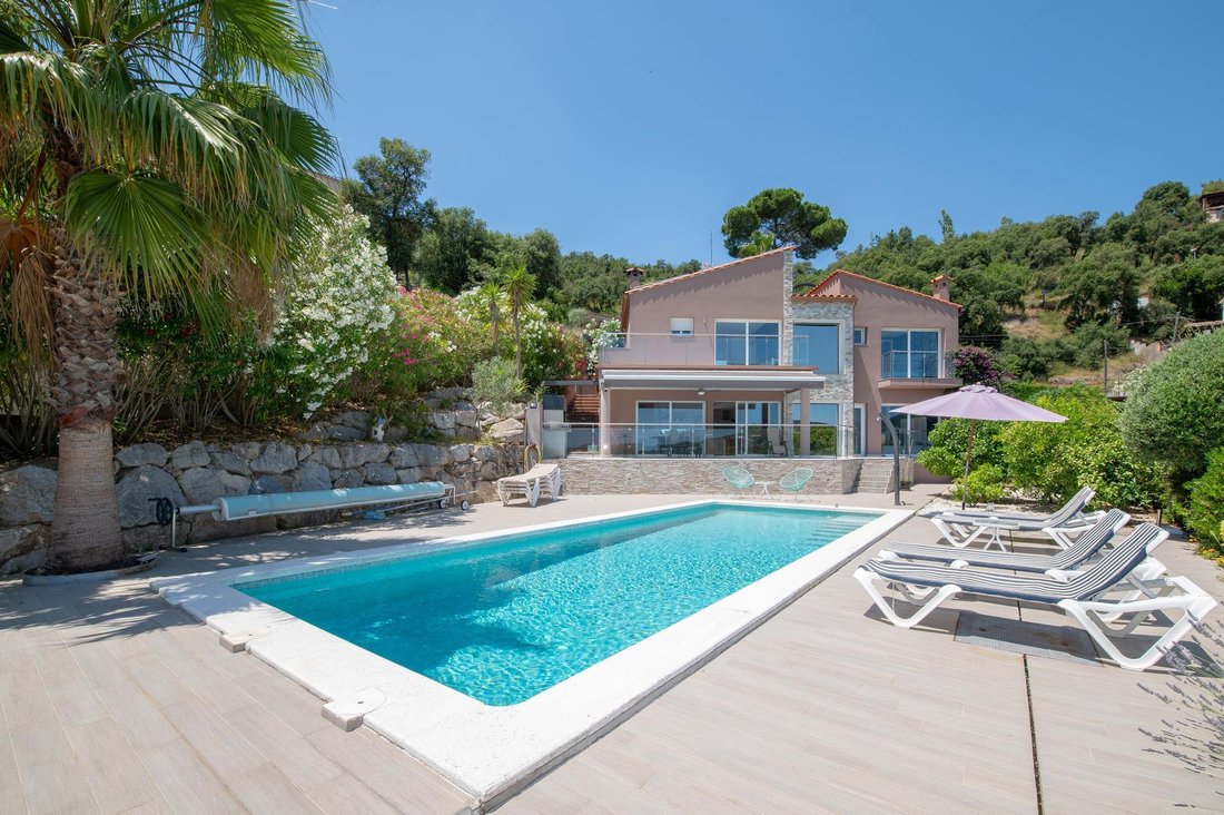Villa in Calonge i Sant Antoni, Catalonia, Spain 3 - 18352784