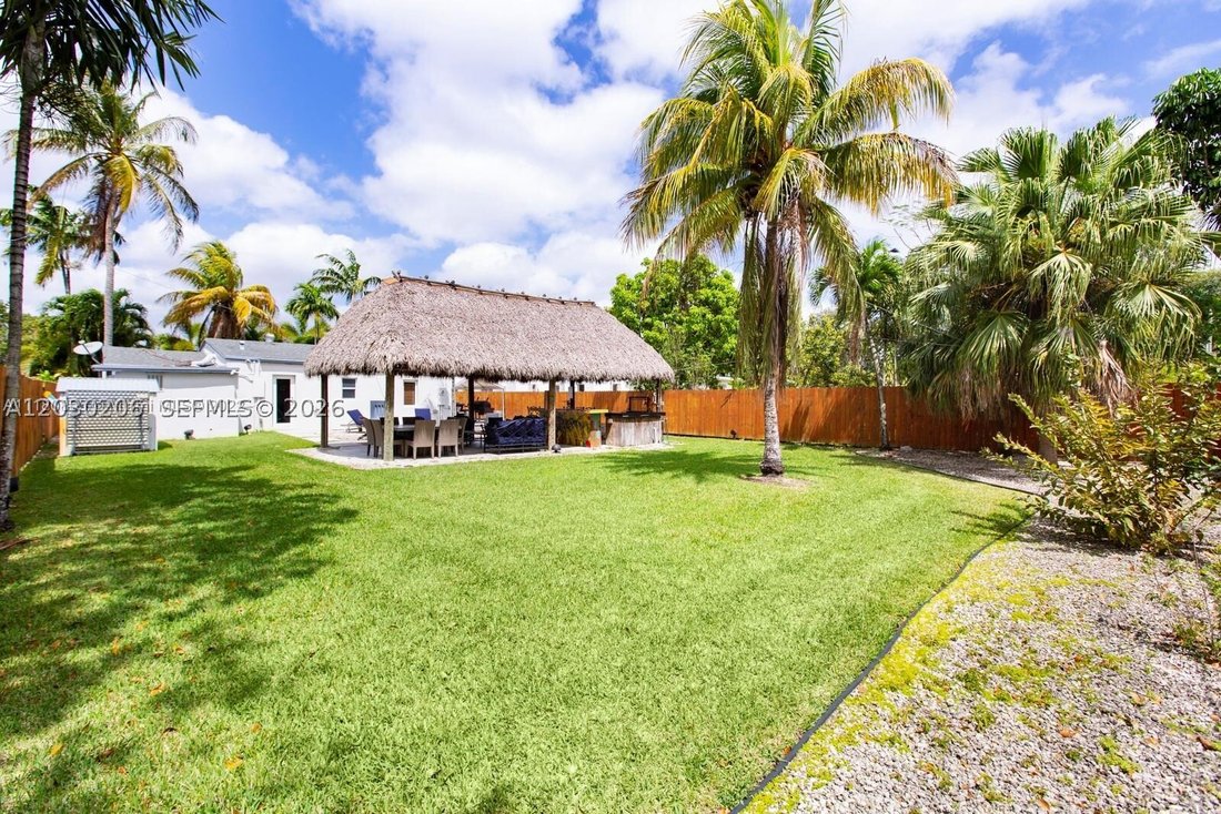House in Miami, Florida, United States 4 - 18071883