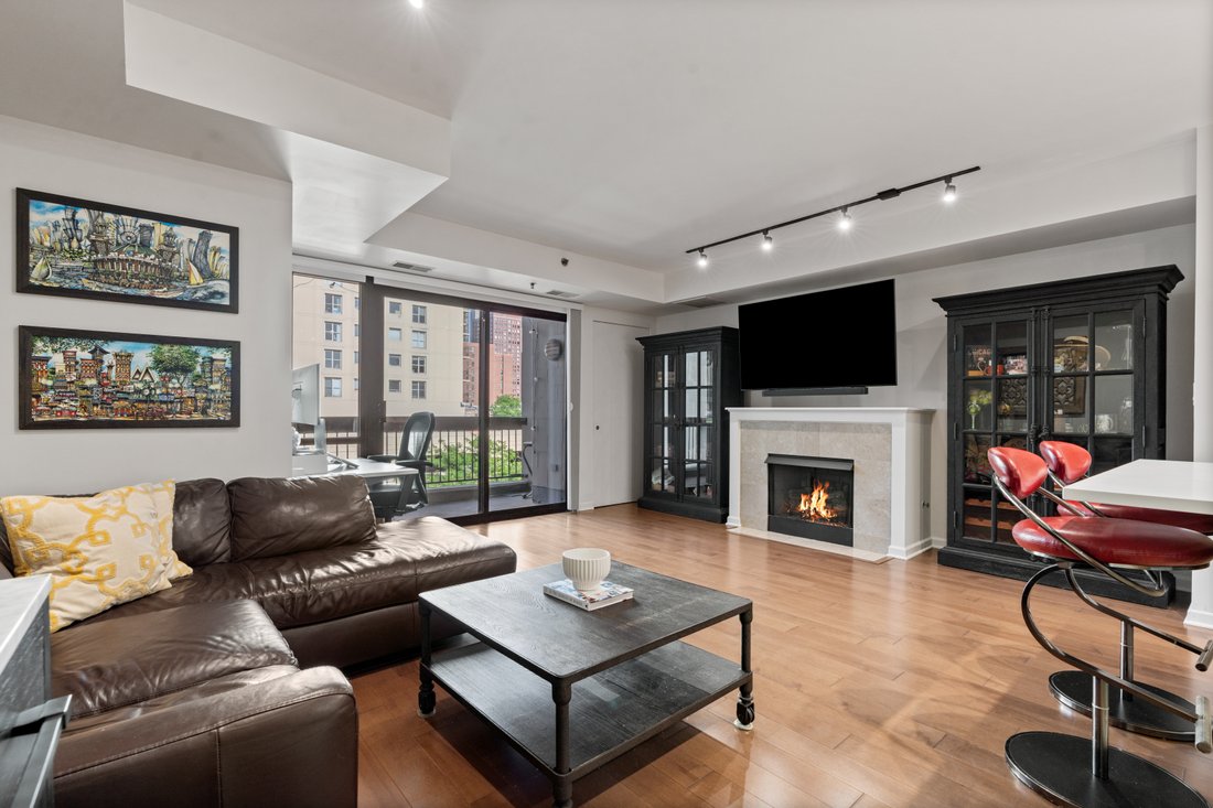 House in Chicago, Illinois, United States 3 - 18353069